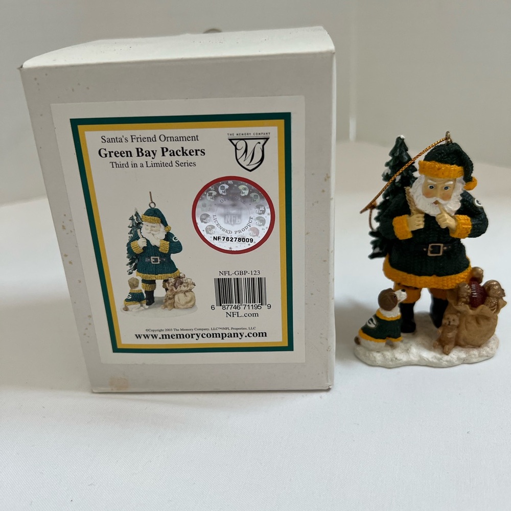 Green Bay Packers Santa Dog Christmas Ornament Limited Edition Box Hologram